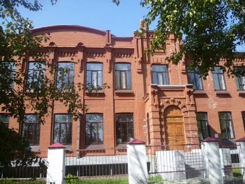 Барнаул. Здание барнаульской мужской прогимназии